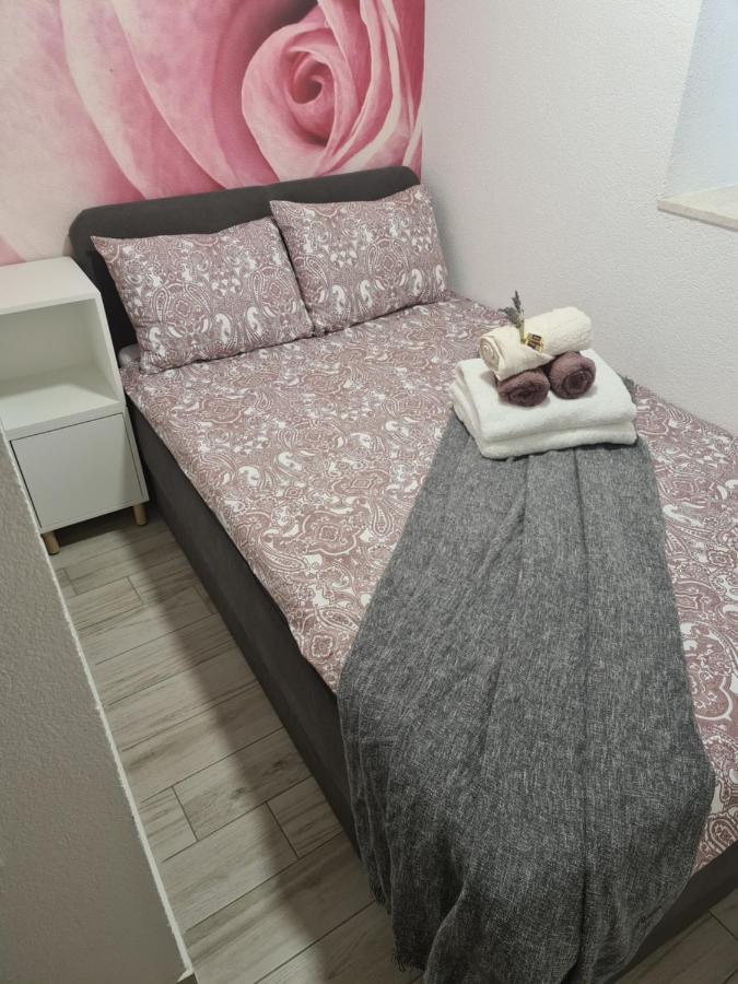 Apartments Rose1 Црес Экстерьер фото